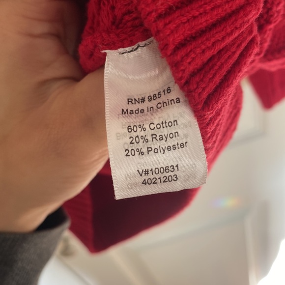 Cokewater Creek Medium Red knit turtleneck sweater - Picture 5 of 6